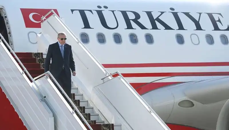 Cumhurbaşkanı Erdoğan İtalya Dönüşü: Psikolojik Etkileri ve Yansımaları