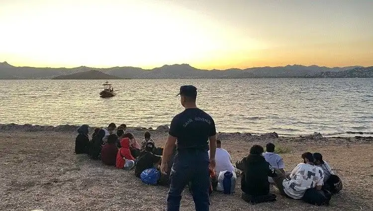 Bodrum'da 20 Düzensiz Göçmen Yakalandı: Göçmenlerin Psikolojik Durumları Üzerine Derinlemesine Bir Bakış