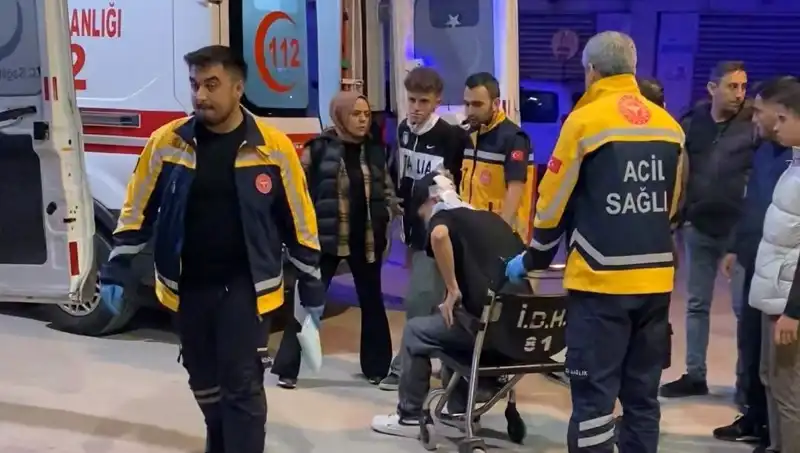 Bursa'da Yan Bakma Sebebiyle İki Çocuğa Şiddet Uygulandı!