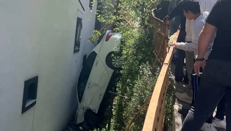 Kağıthane’de Korkunç Olay: Bir Kadın Metrelerce Sürüklendi!