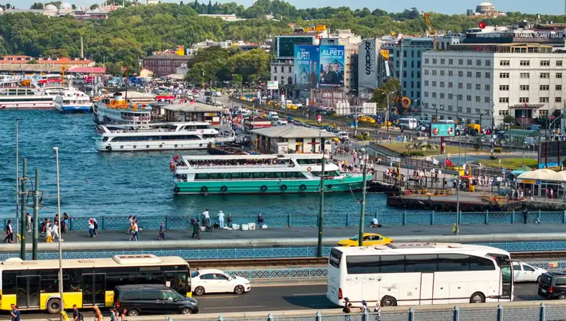 Türkiye’de Sıcak Hava Dalgası: 50 Dereceye Ulaşan Sıcaklıklar Psikolojimizi Nasıl Etkileyecek?
