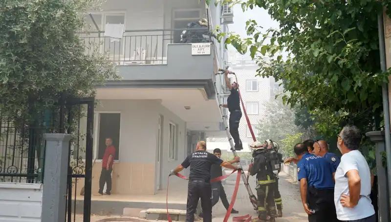 Gençlerin Duygusal Sarsıntıları: Arkadaşlık İlişkileri Tutuşturduğu İsyanlar
