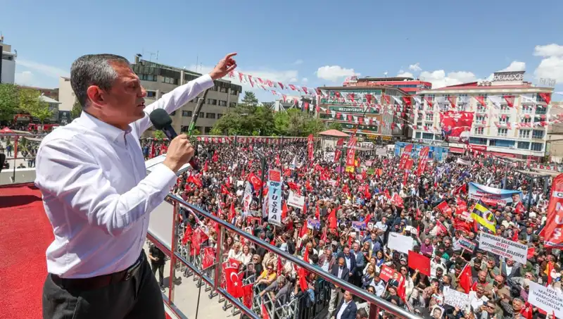 Özgür Özel: Örgütün Silah Bırakması İçin Sonuna Kadar Destekliyoruz