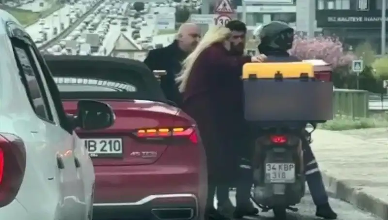 D-100'de Yaşanan Olay: Tartışma Anında Silah Çekme Psikolojisi