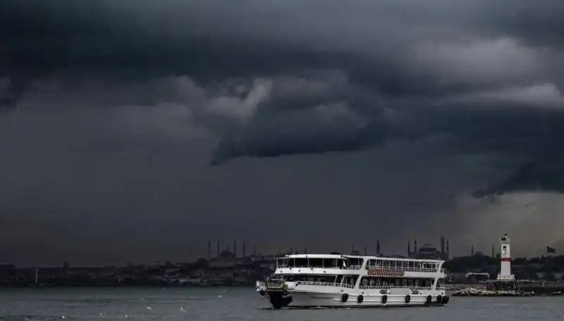 İstanbul'da Beklenen Sağanak Yağışın Psikolojik Etkileri Neler Olacak?