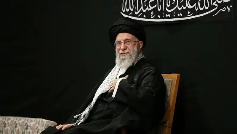 Hamaney, İsrail ile Savaşın Ardından Kamuoyu Karşısında: Açıklamaları Ne Anlama Geliyor?