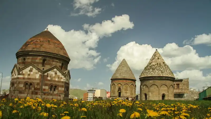 Erzurum’da Tarih ve Kültür Dolu İçsel Yolculuk: Psikolojik Dönüşüm ve Farkındalık