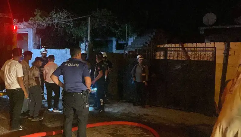 Ailesinin Evinin Yangını: Psikolojik Etkiler ve Toplum Tepkileri