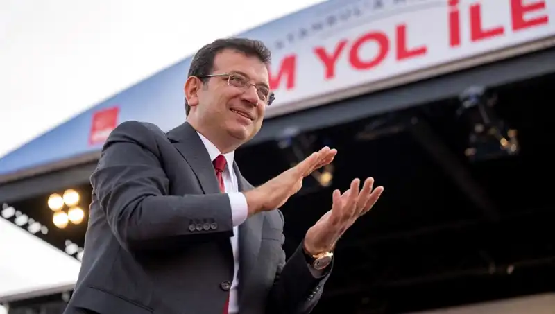 Ekrem İmamoğlu'ndan Şaşırtan Adaylık Açıklaması: Destek Mesajı!