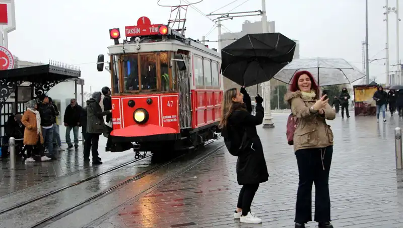 İstanbul'u Etkileyecek Güçlü Bir Duygu Dalgası Geliyor
