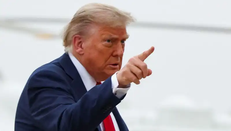 Trump Yönetiminin Seyahat Yasaklarını Genişletme Planı ve Psikolojik Etkileri