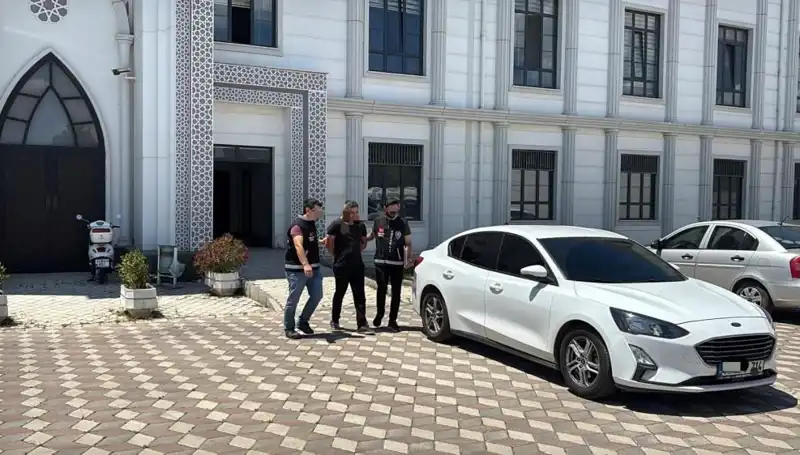 Kocaeli'de Dehşet Dolu Cinayet: Katil Zanlısı Yakalandı!