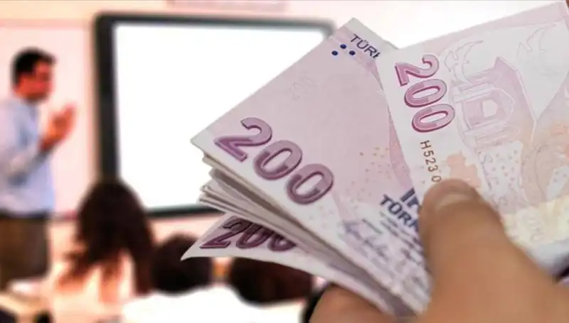 2025 Öğretmen Maaşları: Uzman öğretmenler için dikkat çeken artışlar!