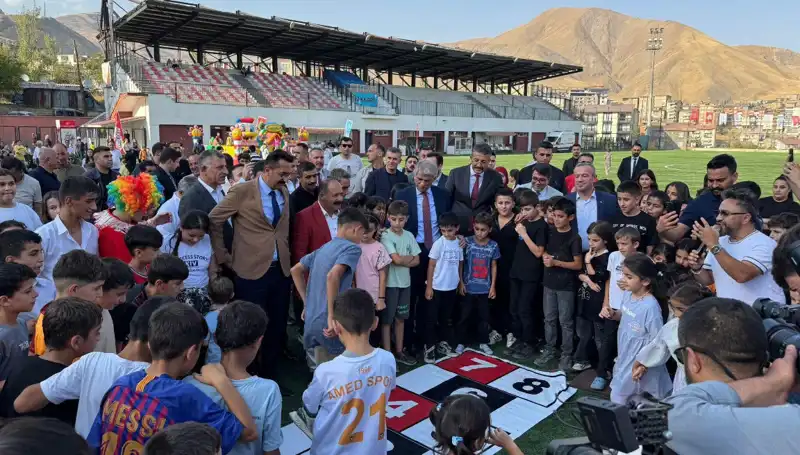 Anadolu Şenliği Hakkari’de Psikolojik Dayanıklılığı Artıran Bir Festivale Dönüştü