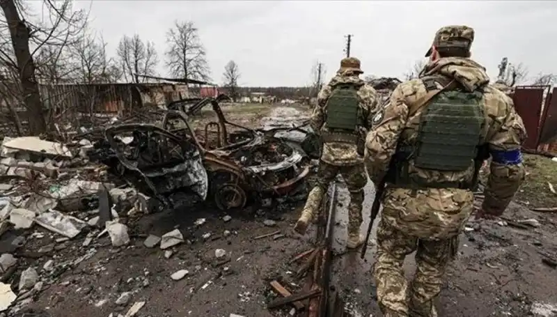 Rusya'nın Luhansk'taki Kontrolü: Psikolojik Etkiler ve Stratejik Sonuçlar
