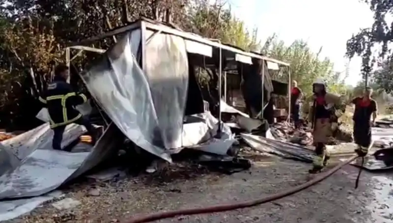 Hatay'da Konteyner Yangını: Psikolojik Etkileri ve Toplumsal Yansımaları