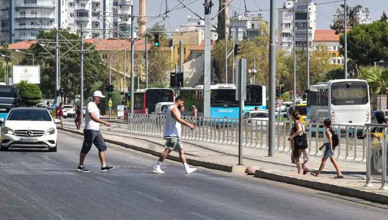 Trafikte Ölümcül Bilinçsizlik: Dikkatsiz Davranışların Yükselişi