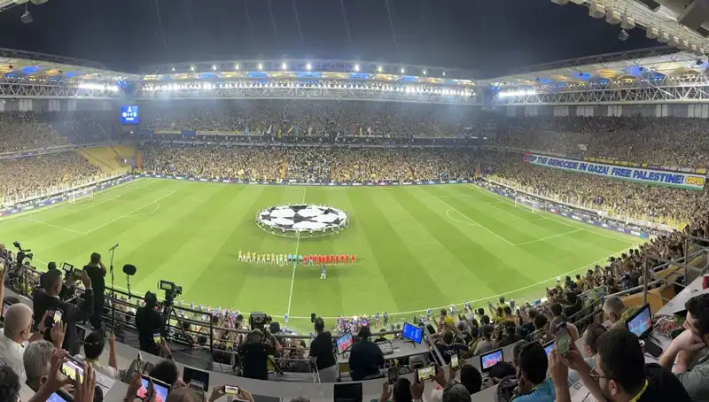 Fenerbahçe Maçında Karaborsa Bilete Operasyon: Tutuklamalar ve Psikolojik Etkileri