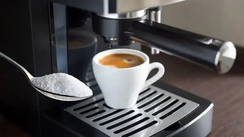 Kahve Makinenizin Ömrünü Uzatmanın 8 Pratik Yolu