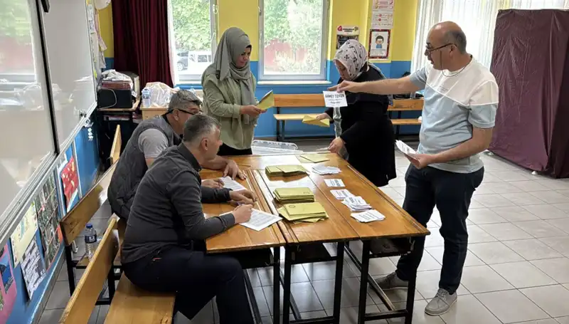 Mahalle ve Köylerdeki Ara Seçim: Yeni Muhtarlar Psikolojik Etkileriyle Dikkat Çekiyor