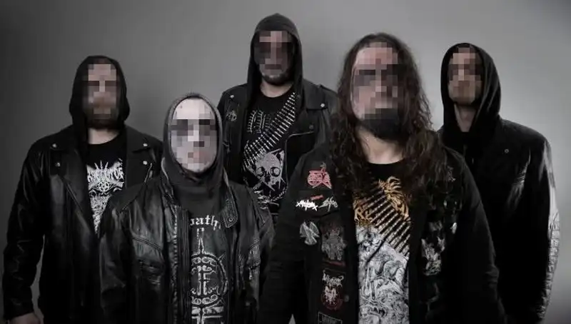 Rock Grubu Üyeleri Dini Değerlere Hakaretten Tutuklandı: Neler Oluyor?