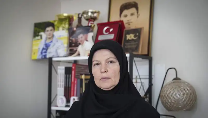 Mahir Ayabak: 15 Temmuz Şehidinin Annesinin Dinmeyen Acısı