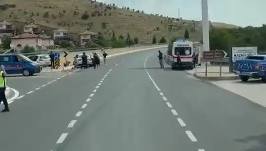 Elazığ’da İki Otomobil Kazası: Yaralıların Durumu ve Psikolojik Etkileri