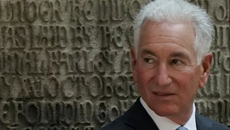 Trump’ın Dünürü İçin ABD Senatosu’ndan Beklenmedik Onay: Psikolojik Etkileri Neler?