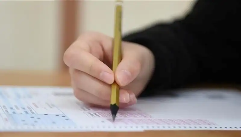 LGS Sınavında Psikolojik Etkiler: Zorlayıcı Soruların Öğrenciler Üzerindeki Yansımaları