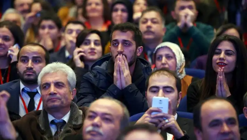 2025'te 15 Bin Sözleşmeli Öğretmen Alımı: Sınav Tarihleri ve Süreç Detayları