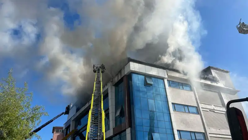 Esenyurt'taki Tekstil Atölyesi Yangını: Psikolojik Etkileri ve Toplum Üzerindeki Yansımaları