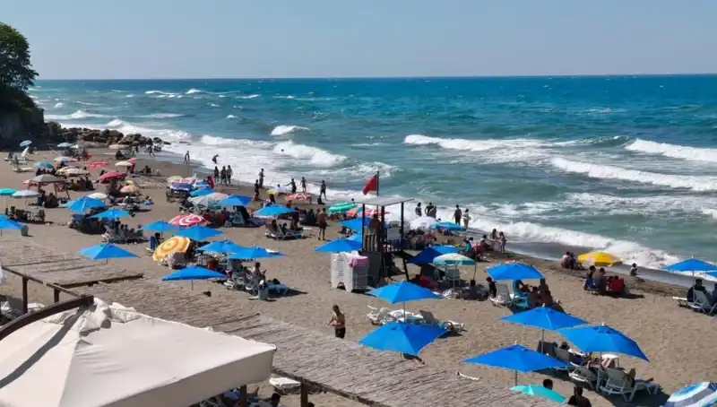 Akçakoca'da Deniz Yasağı: Psikolojik Etkileri ve Sonuçları